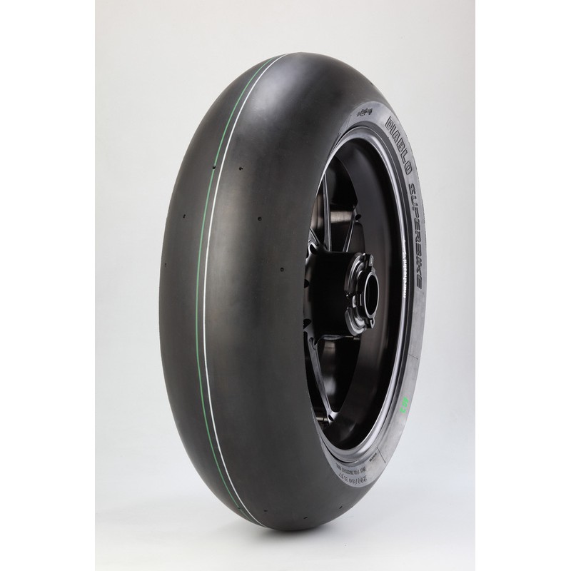 Pneu PIRELLI DIABLO SUPERBIKE SC2 (F) 125/70 R 17 NHS TL Pneu PIRELLI DIABLO SUPERBIKE SC2 (F) 125/70 R 17 NHS TL