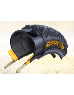 Pneu arrière CONTINENTAL Kryptotal-R Downhill Super Soft 27.5x2.4
