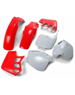 BODY KIT CR500 95-00 OE00