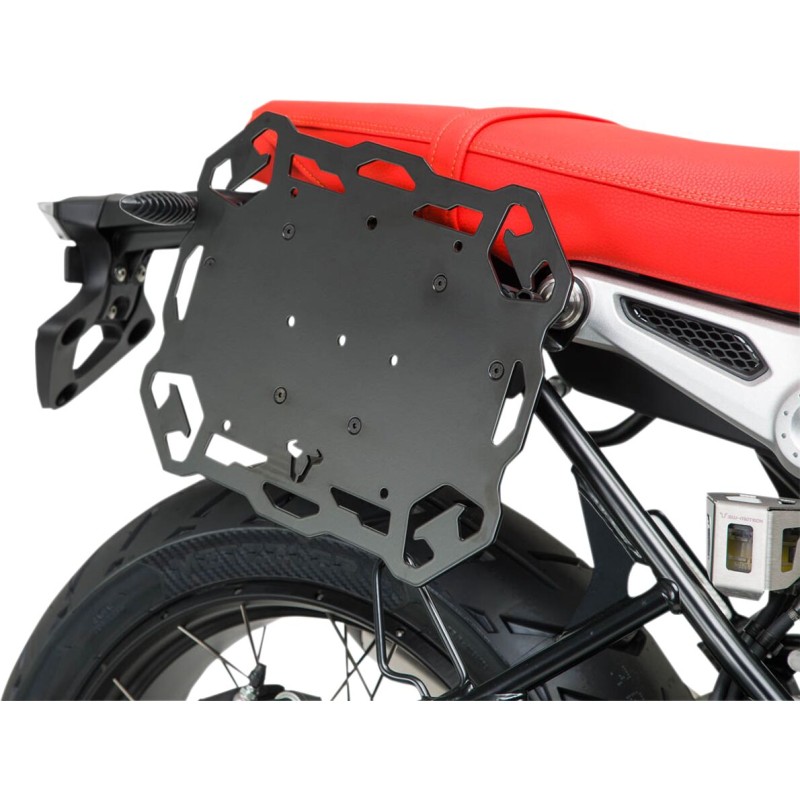 UNIVERSAL SIDE BRACKET L