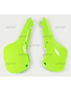 Plaques latérales UFO