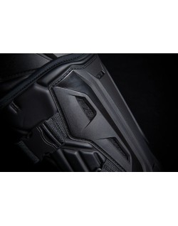KNEE FIELD ARMOR3 BK L/XL