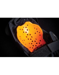 KNEE FIELD ARMOR3 BK L/XL