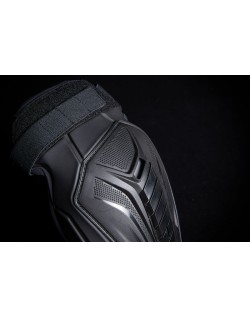 ELBOW FIELD ARMR3 BK L/XL