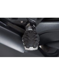EVO PILLION FOOTREST KIT