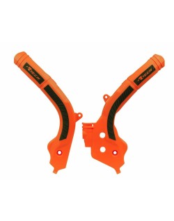 Protège cadre RACTECH bi-matières orange/noir