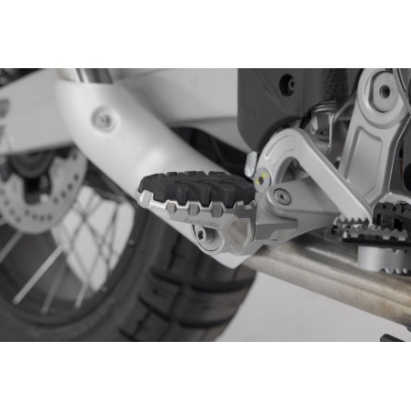 EVO FOOTREST KIT
