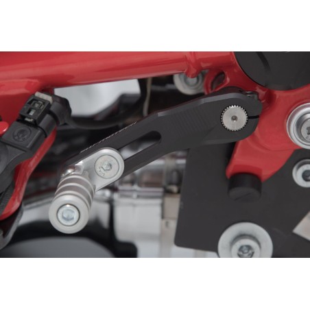 GEAR LEVER