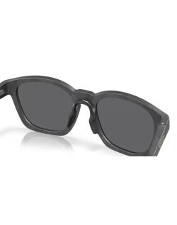Lunettes de soleil OAKLEY Shackle Matte Black Camo - verres Prizm Black