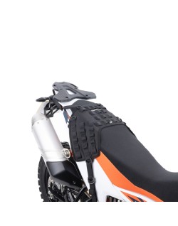 Harnais sur selle pour accessoires OXFORD Nomad Adventure