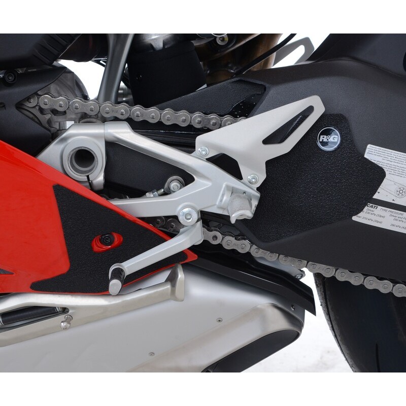 Adhésif anti-frottement R&G RACING platines repose-pieds/bras oscillant noir (3 pièces) Ducati 1100 Panigale V4 Adhésif anti-frottement R&G RACING platines repose-pieds/bras oscillant noir (3 pièces) Ducati 1100 Panigale V4