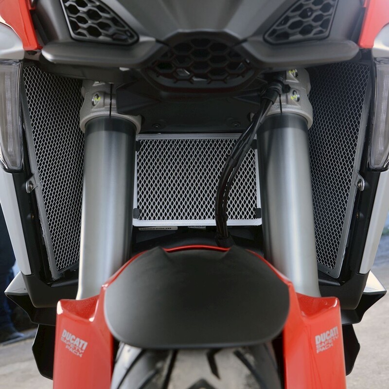 Protection de radiateur R&G RACING noir - Ducati Multistrada V4S Protection de radiateur R&G RACING noir - Ducati Multistrada V4S