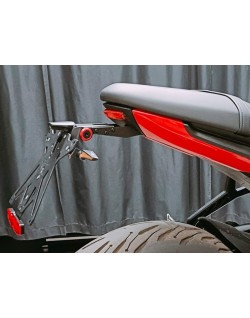 Kit support de plaque réglable LIGHTECH - Triumph Trident 660