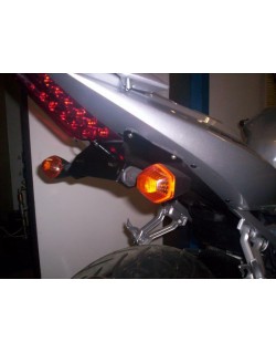 Support de plaque R&G RACING pour SV650 '03-06, SV1000 '03-08