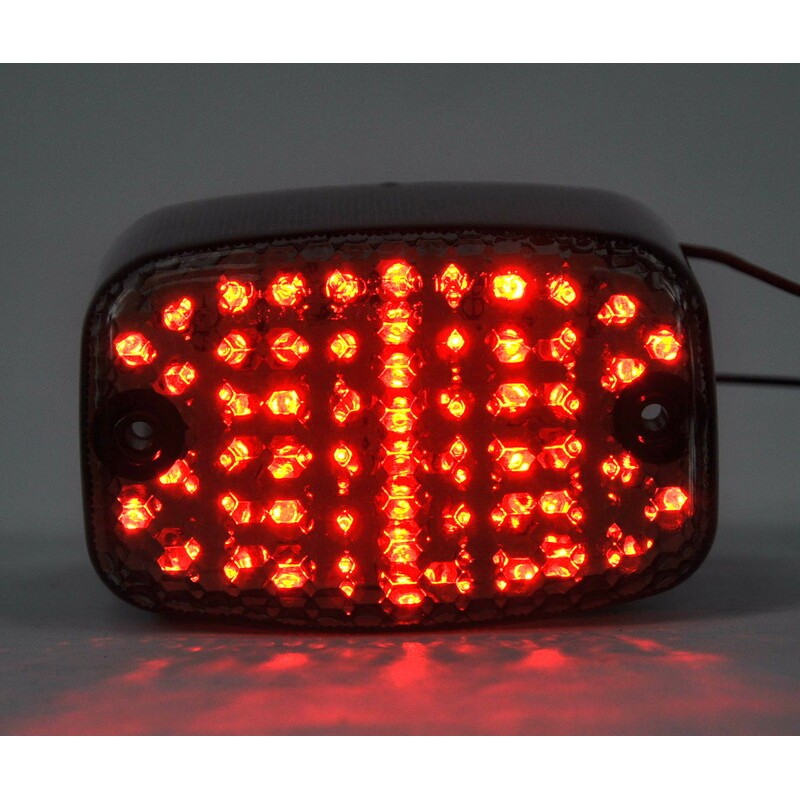 Feu arrière BIHR LED avec clignotants intégrés Yamaha V-MAX 1200 Feu arrière BIHR LED avec clignotants intégrés Yamaha V-MAX 1200